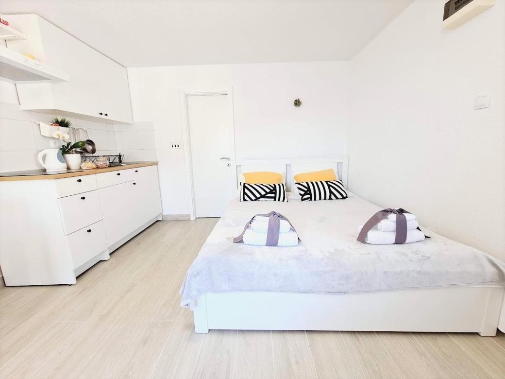 Apartman Waterfront Overlooking The Old Korcula Town
